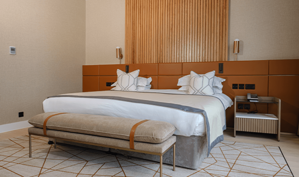 Riverside Suite
